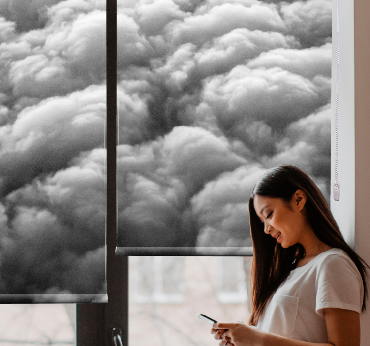 Fluffy pattern cloud roller blind - TenStickers