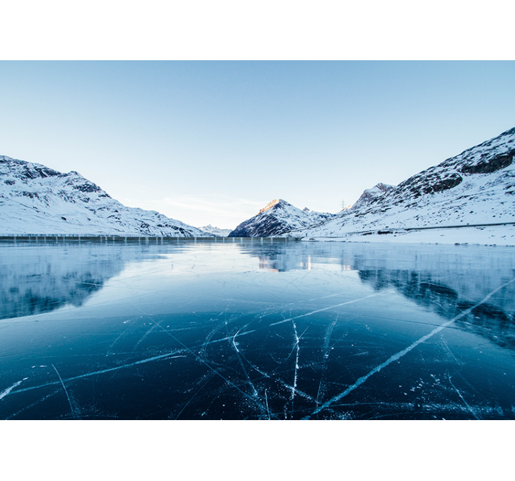 Wall mural mountain frozen lake summits - TenStickers