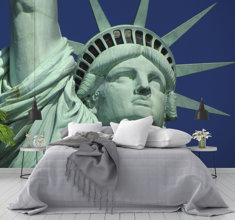 Statue of Liberty city wall mural - TenStickers