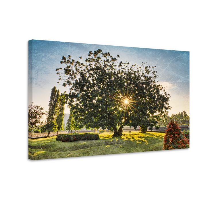 Tree canvas wall art majestic tree silhouette - TenStickers