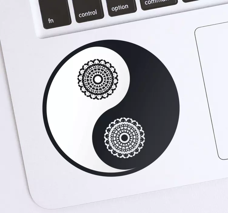 Yin Yang Motif Laptop sticker - TenStickers