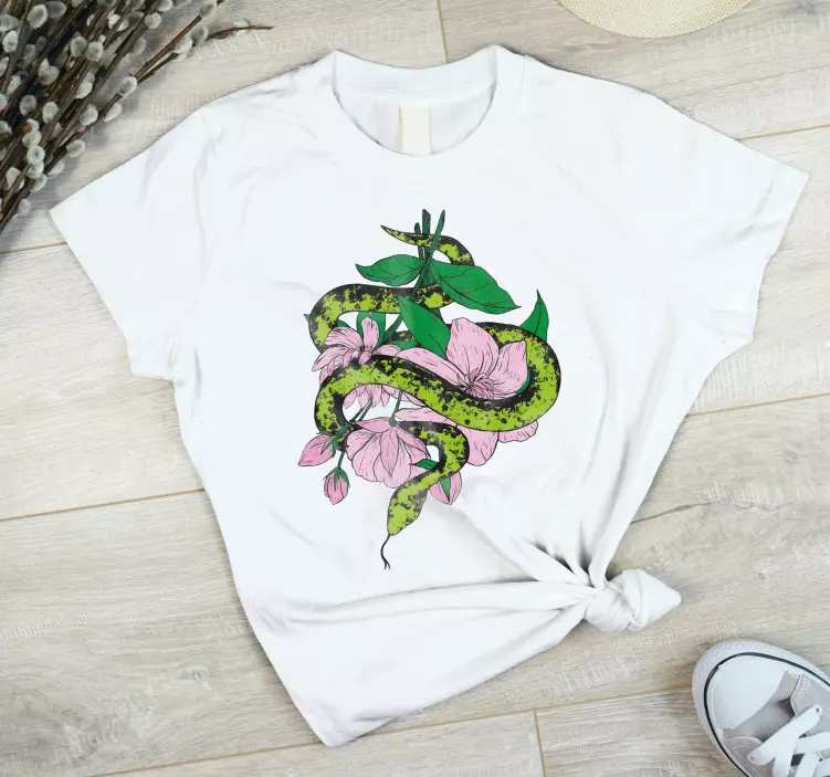 Bright green snake illustration custom t-shirt - TenStickers