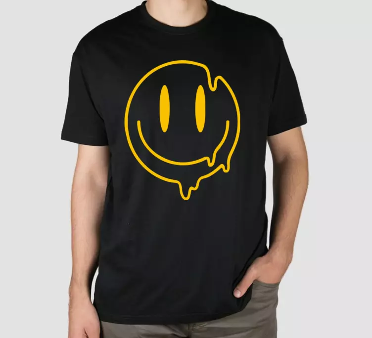 Smiley Face Graphic t-shirt - TenStickers